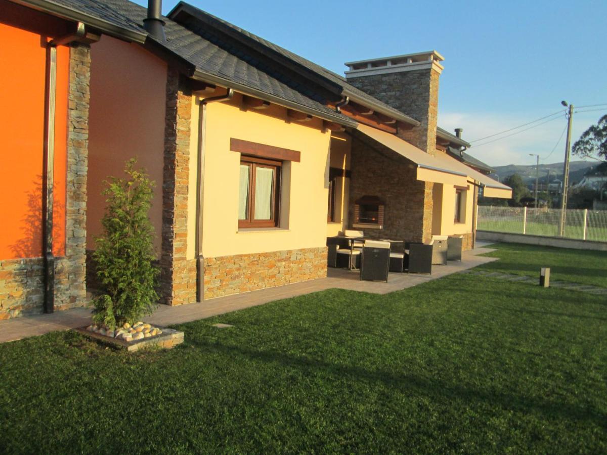 Apartamentos Fonte Villar Navia Exterior photo